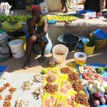 Guinea Bissau Reisen Markt Frau PRIORI Afrika
